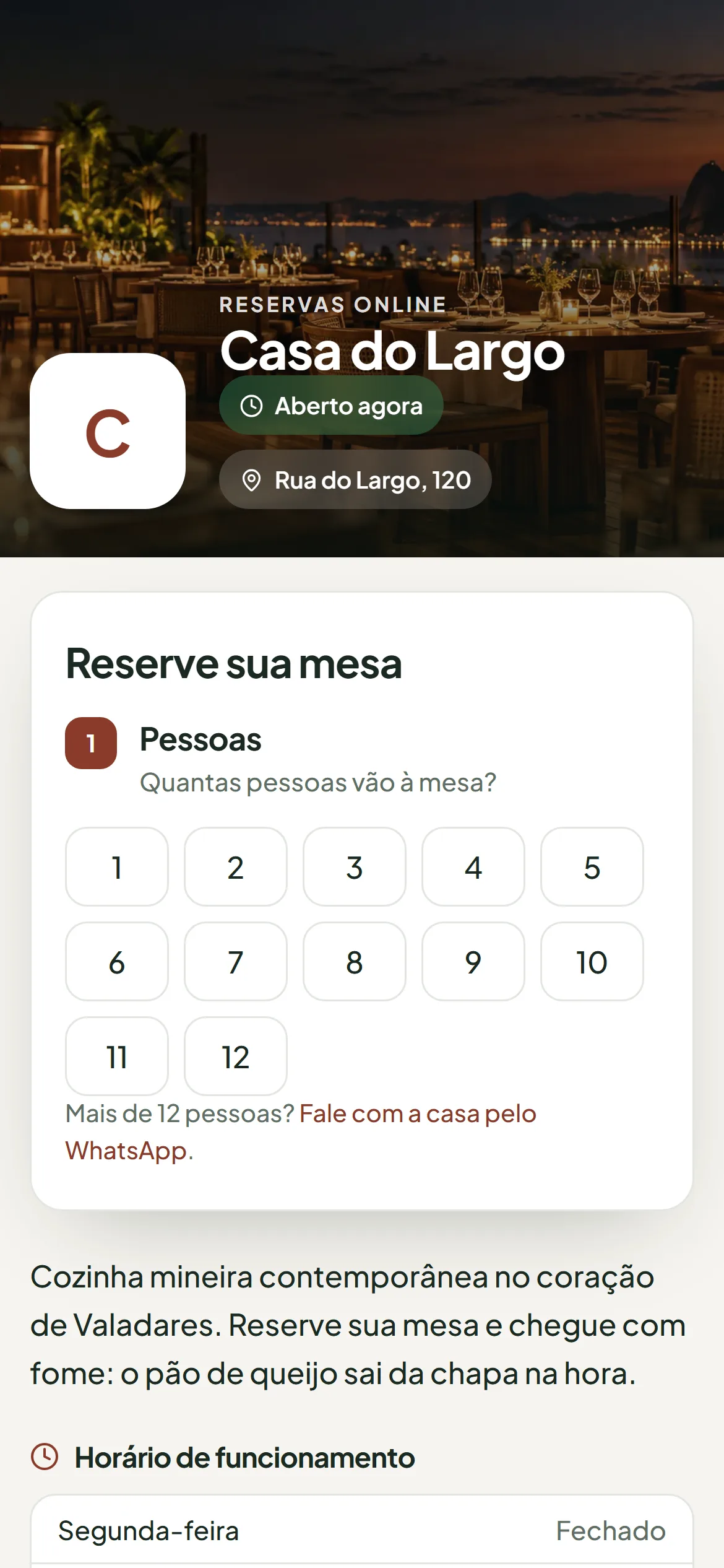 Tela do Turneli: página de reservas da casa no celular, com a capa, o logo e a escolha de quantas pessoas vão à mesa